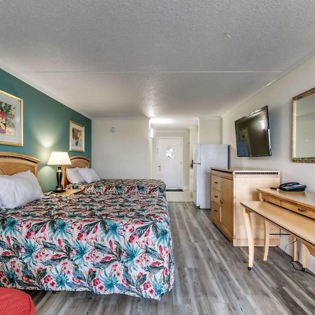Sea Hawk Oceanfront Motel 미를 비치 외부 사진