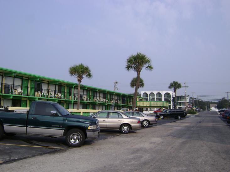 Sea Hawk Oceanfront Motel 미를 비치 외부 사진
