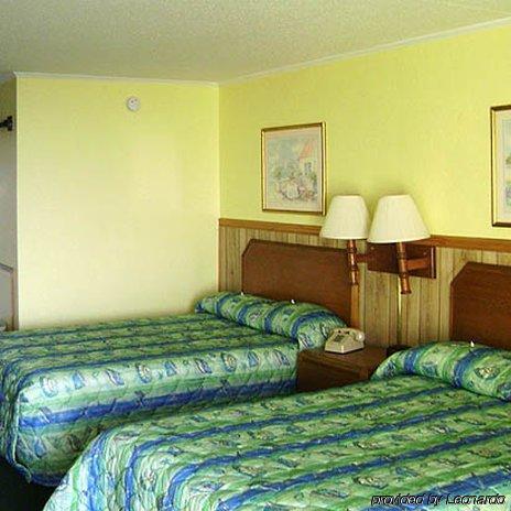 Sea Hawk Oceanfront Motel 미를 비치 객실 사진