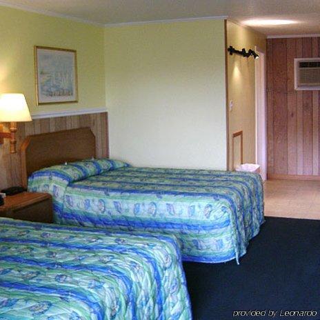 Sea Hawk Oceanfront Motel 미를 비치 객실 사진