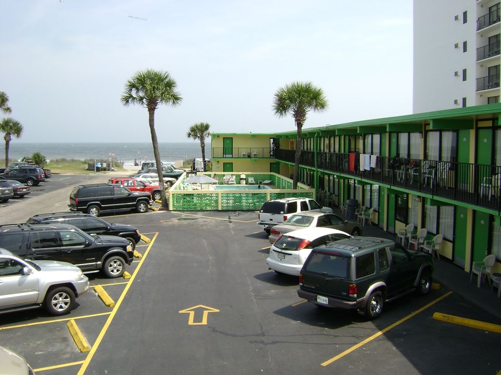 Sea Hawk Oceanfront Motel 미를 비치 외부 사진
